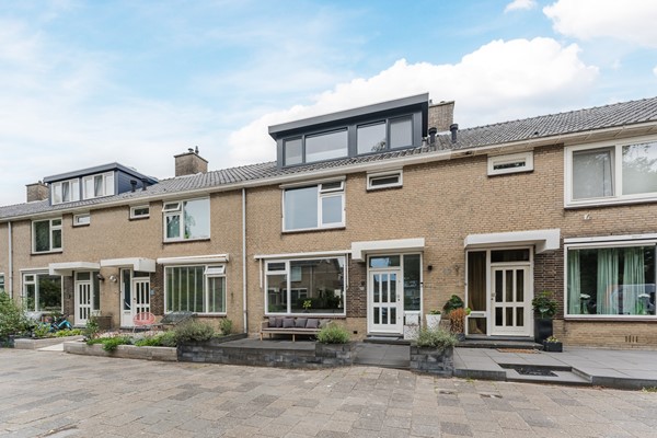 Medium property photo - Klaproosstraat 64, 2403 EZ Alphen aan den Rijn